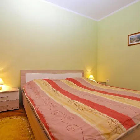 Appartement Fuer 4 Personen Ca 30 Qm In Pomer, Istrien Istrische Riviera *