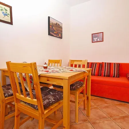 Appartement Fuer 4 Personen Ca 30 Qm In Pomer, Istrien Istrische Riviera *